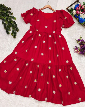 Red daisy gown